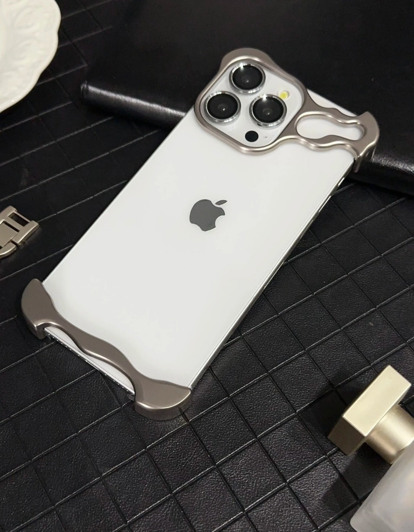 The Glint: Aluminum Bumper Case for iPhone