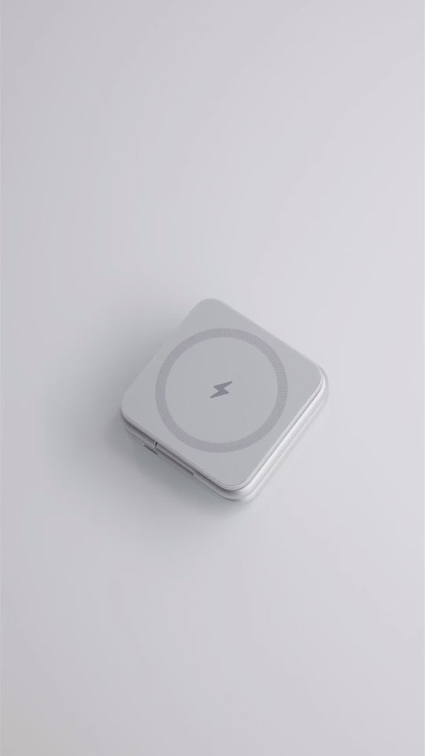 Apple Magnetic 3 in 1 Wireless Charging Stand